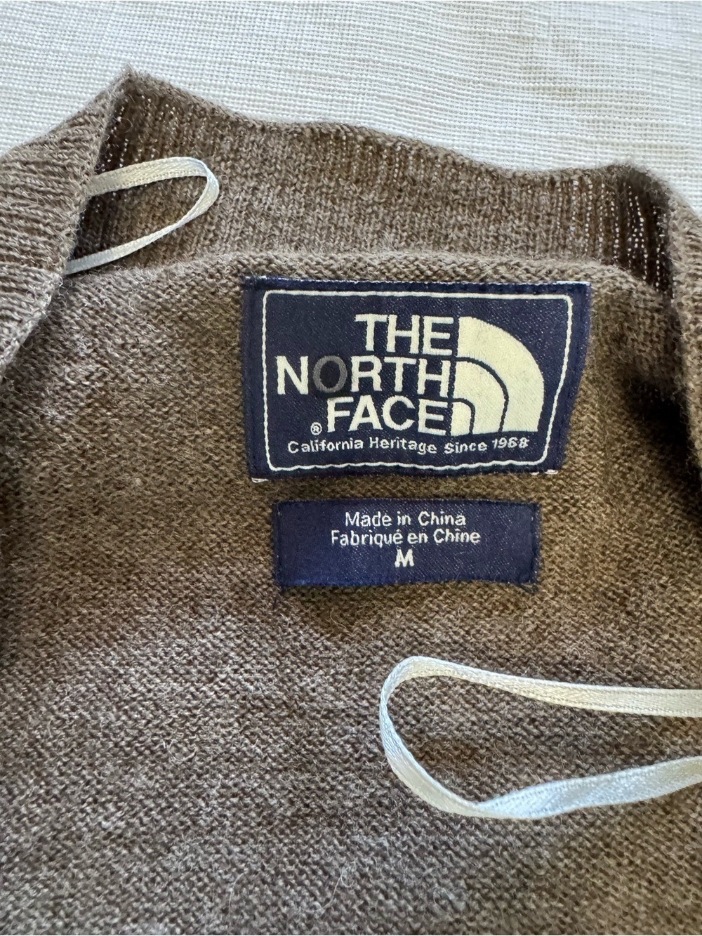 The North Face Olive Shawl-Collar Button Wool Cardigan Medium - Picture 3 of 8